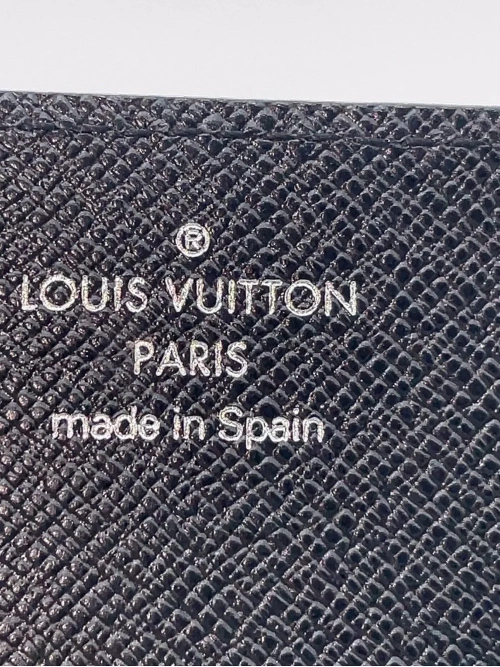Auth Louis Vuitton Black Epi Noir Envelope Carte de Visite